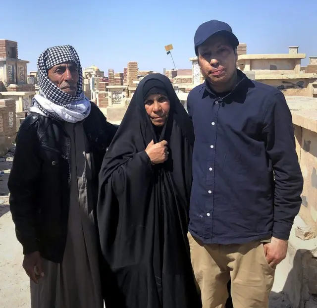 కుటుంబంతో అమర్