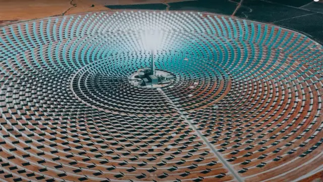 Material publicitário mostra um mar5 minutes draw on 1xbetpainéis solares para Neom