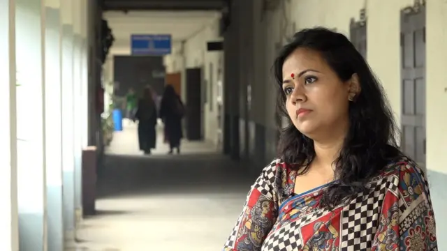 ঢাকা বিশ্ববিদ্যালয়ের শিক্ষক রাশেদা রওনক খান।