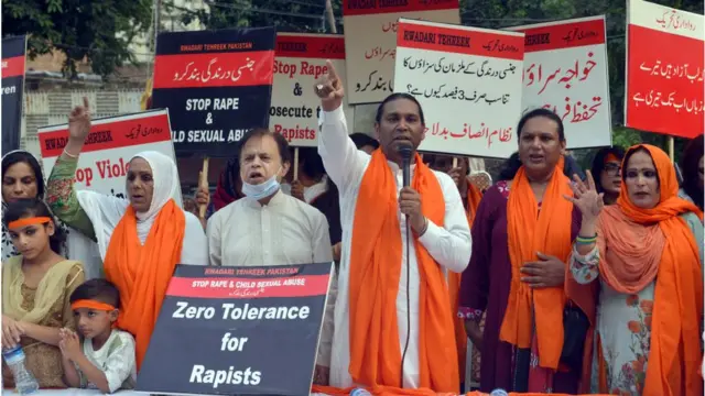 Protests against rape for Pakistan