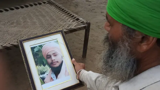 गुरविंदर सिंह के पिता सुखविंदर सिंह