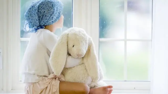 Her yıl 300 bin çocuğa kanser teşhisi konurken 80 bin çocuk kanserden hayatını kaybediyor.