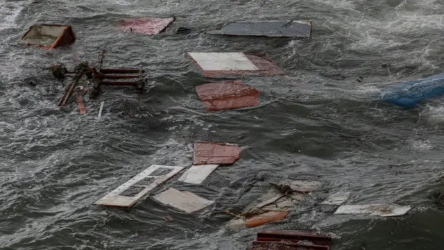 Restos de un barco naufragado en San Diego