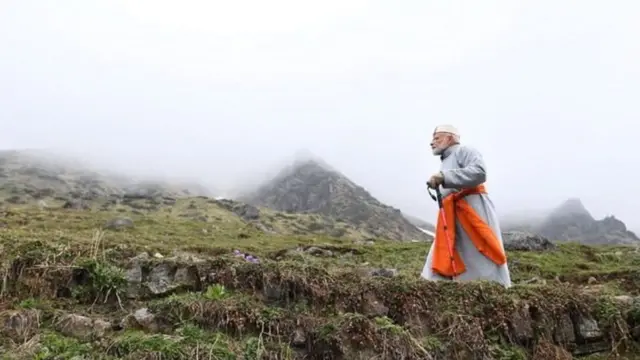 नरेंद्र मोदी