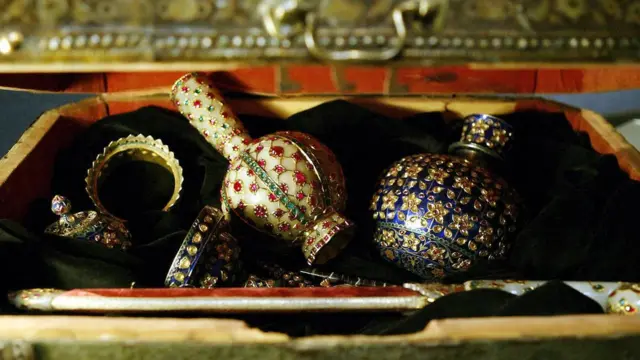 کلائیو کا انڈیا سے حاصل کیا جانے والا خزانہ