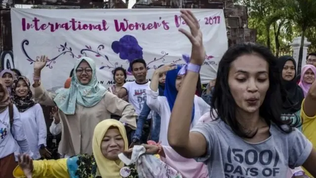 इंडोनेशिया में महिलाओं का प्रदर्शन