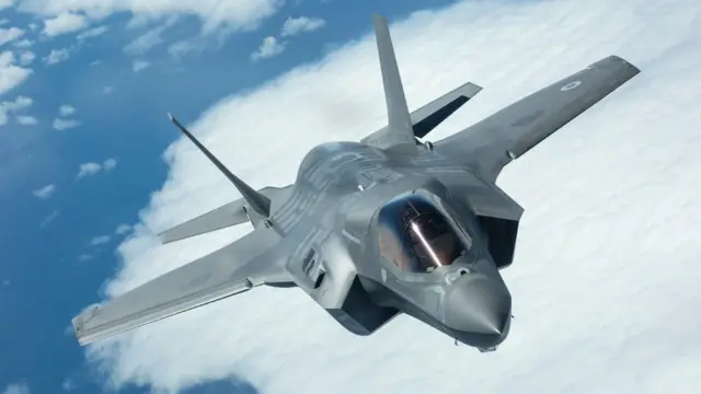 F35