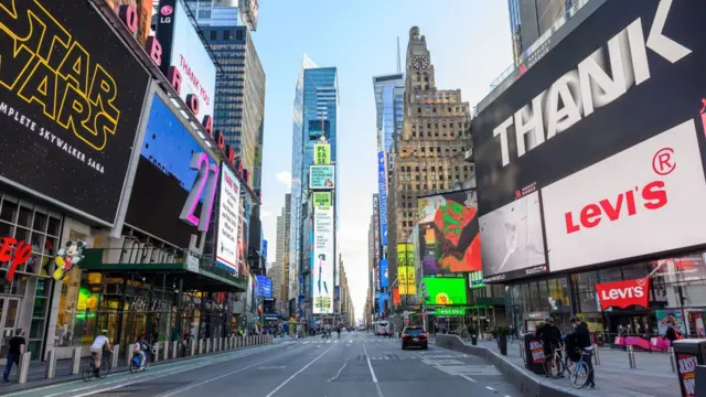 Times Square vacío