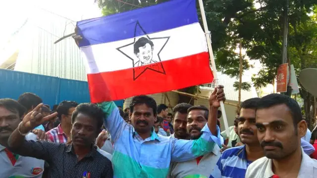 कार्यकर्ते