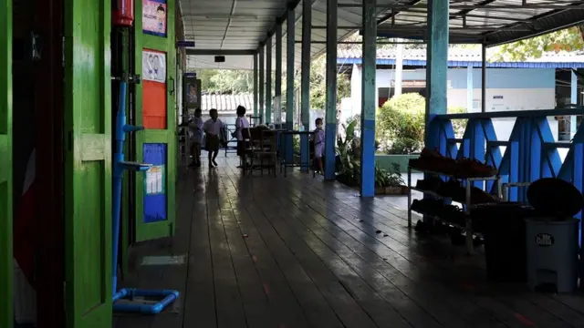 โรงเรียนบ้านแม่โกนเกน