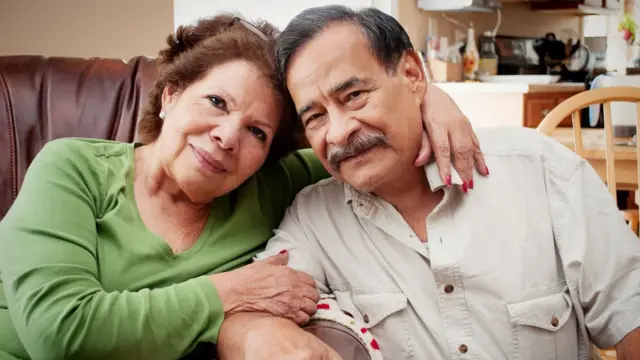 Pareja adultos mayores