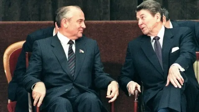 影のなかのロシア (1978年) 影のなかのロシア (1978年) (shin