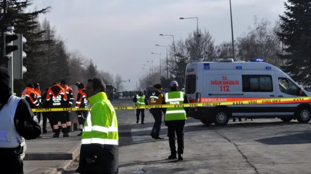 Kayseri'de saldırının düzenlendiği bölgeyi kordon altına alan ekipler