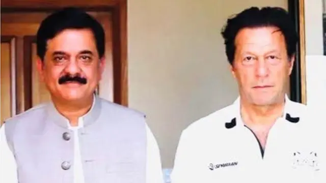 عمران خان، ہاشم ڈوگر