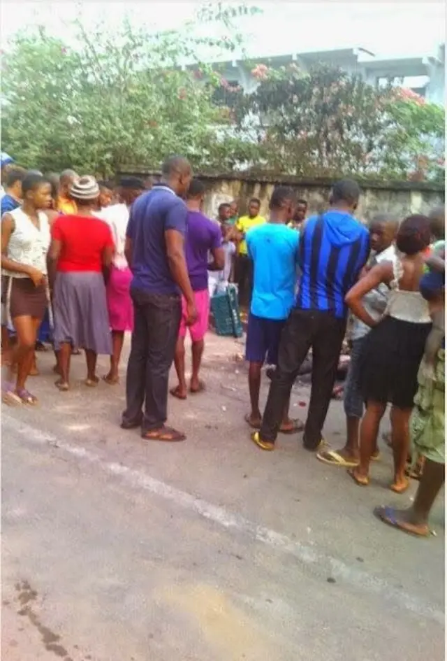 Awọn eeyan kan to n da sẹria fun afurasi kan