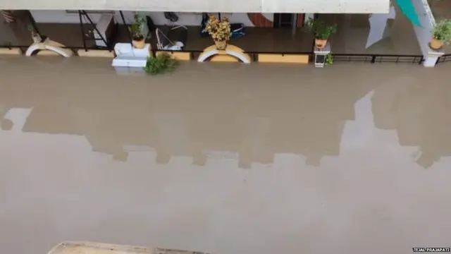 पावसाचं पाणी