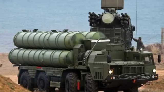 ক্রাইমিয়ায় রাশিয়ার বিমান-প্রতিরোধী ব্যবস্থা