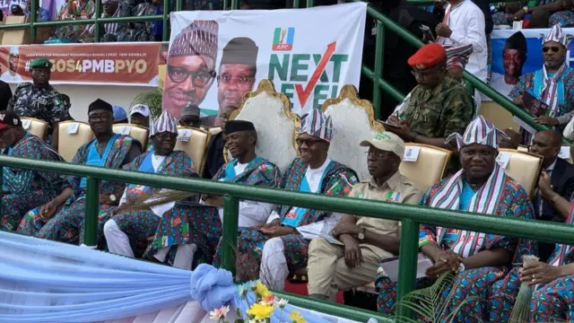 Onyeisiala Buhari nọ na Legọs