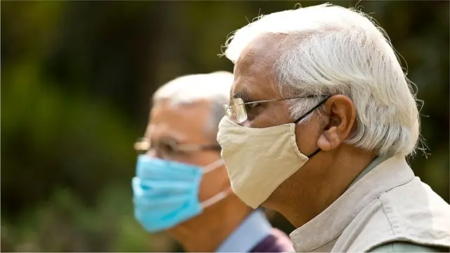 కరోనావైరస్‌ను జయించిన వృద్ధులు