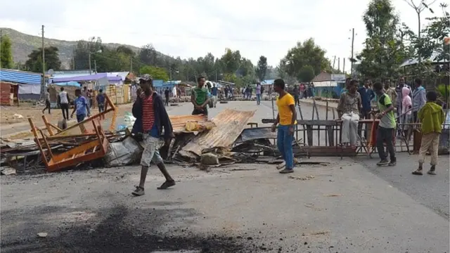 Mormii Oromiyaa keessa turen dargaggoonni daandii yeroo cufan, Olonkomii