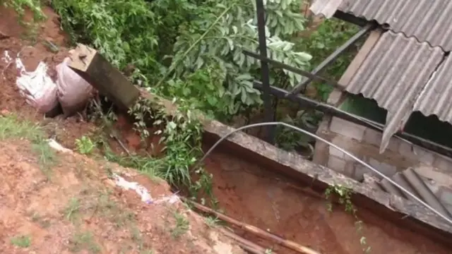 இலங்கையில் மழை வெள்ளம்: ஏழு பேர் பலி, மீட்புப் பணிகளில் முப்படையினர்