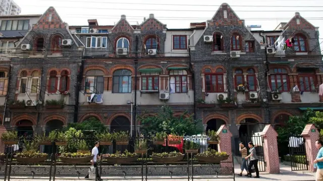 Wilayah sekitar jalan Huoshan dan Zhoushan pernah menjadi tulang punggung komunitas Yahudi Shanghai.