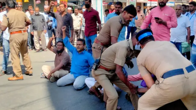 பாப்புலர் ஃப்ரண்ட் ஆஃப் இந்தியா