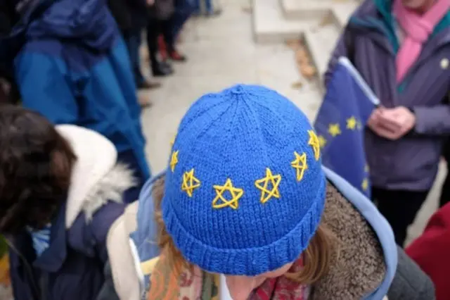 หลายฝ่ายมองว่านางเมย์มีความหนักแน่นและเหมาะจะบริหารประเทศหลังการลงประชามติ