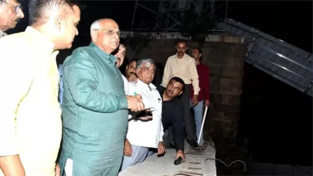 मुख्यमंत्री भूपेंद्र पटेल भी मौके पर पहुंचे हैं