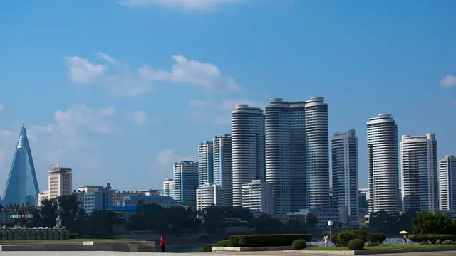 2012년 9월 9일 북한 평양의 새 건물 스카이라인