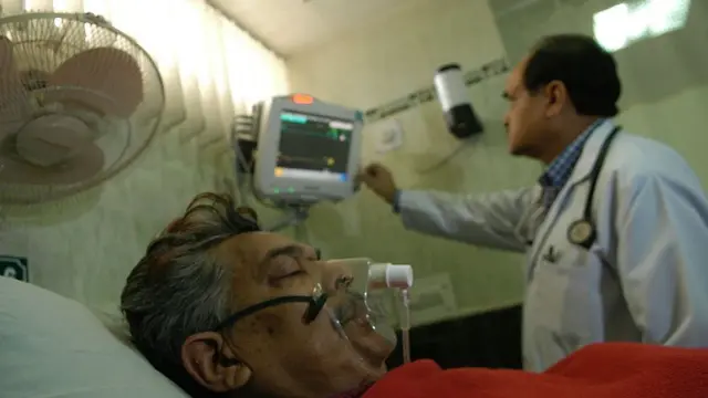 থ্যালাসেমিয়া, ক্যান্সার, এইডসের মত রোগে আক্রান্তদের চিকিৎসা পওয়া কঠিন হয়ে পড়ছে