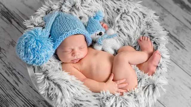 Гигил - слово из тагальского языка, обозначающее непреодолимое желание ласково ущипнуть или сжать в объятиях предмет своих нежных чувств