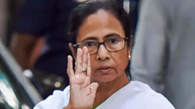 ममता ने कहा फ़िलहाल चुनाव आयोग की ज़िम्मेदारी है