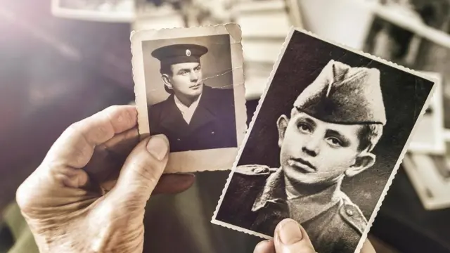 Некоторые вещи несут в себе столь сильные сентиментальные воспоминания, что мы не в силах отказаться от них. Даже когда спустя годы мы вынимаем их из ящика, они приносят нам радость