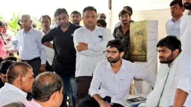 हार्दिक पटेल और जिग्नेश मेवानी