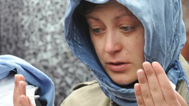 হত্যা ও ধর্ষণের শিকার ব্যক্তিদের এক স্বজন