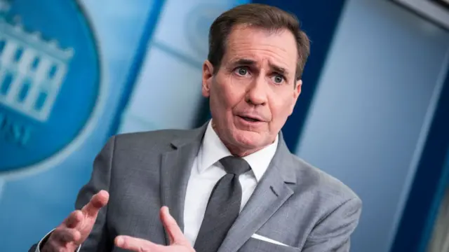 Ông John Kirby