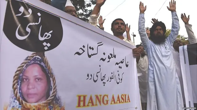 ਹਿੰਸਕ ਮੁਜ਼ਾਹਰੇ