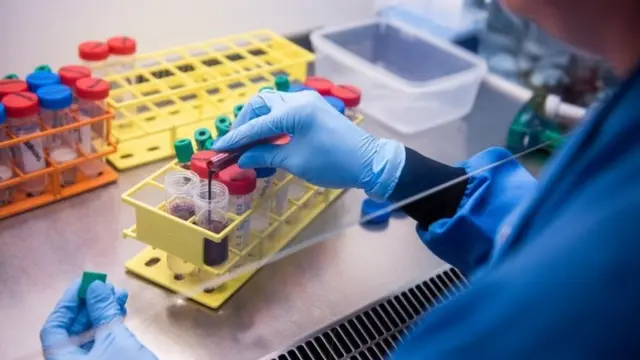 कोरोना वैक्सीन