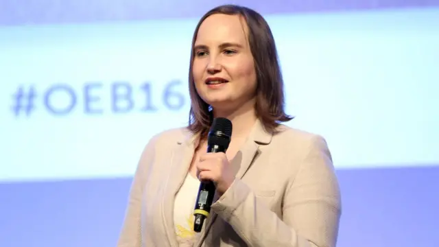 Нелл Вотсон