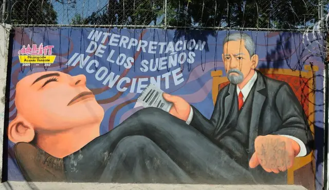 Mural com Freud cuidandomr jack bet bonusum paciente no México