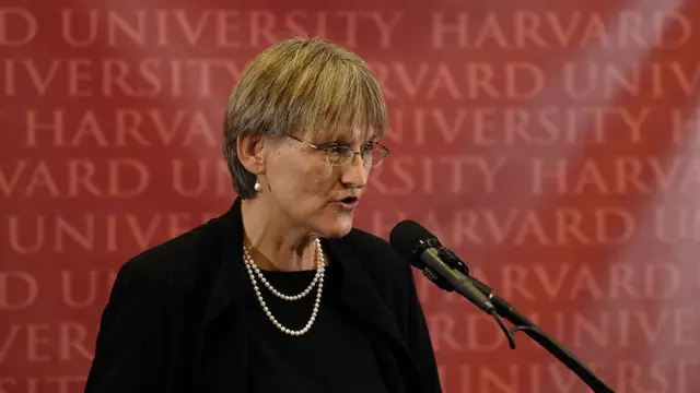 Drew Faust, presidenta de Harvard.