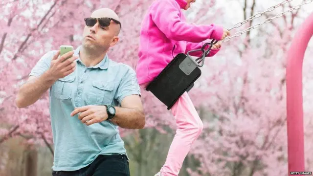 टेक्नोलॉजी, फोन