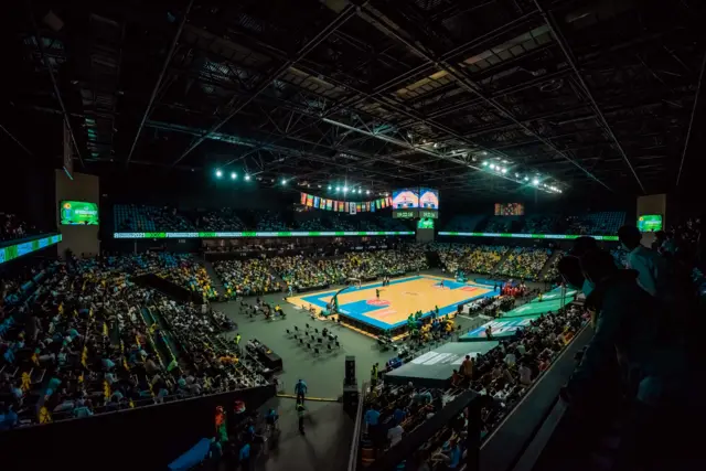 Kigali Arena yarimo abafana benshi