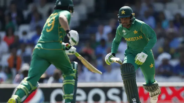 اظہر علی اور فخر زمان