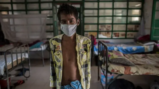 যক্ষ্মা যে কোন বয়সে হতে পারে। এটি নির্ভর করে ব্যক্তির রোগ প্রতিরোধ ক্ষমতার ওপর।