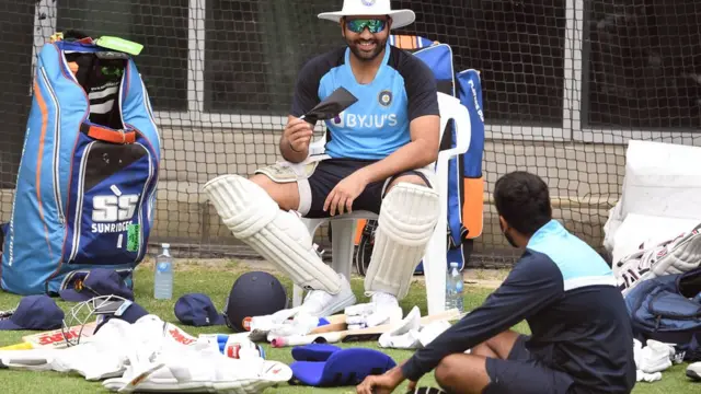 रोहित शर्मा