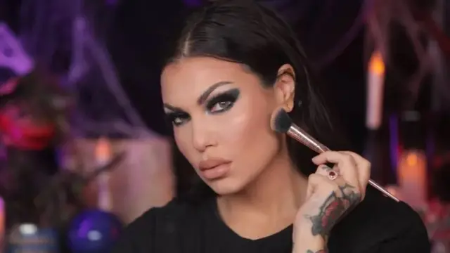 बेली सारियन