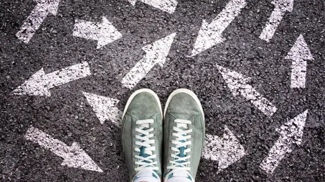Pés de adolescentes