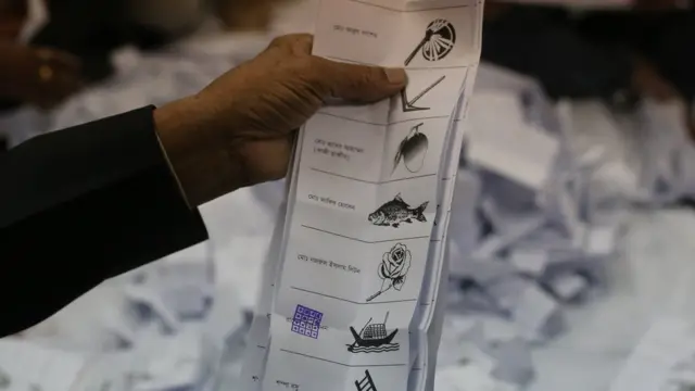 তবে এক নম্বর অভিযোগ ওইসব আসনে বিজয়ী ক্ষমতাসীন দলের প্রার্থী।